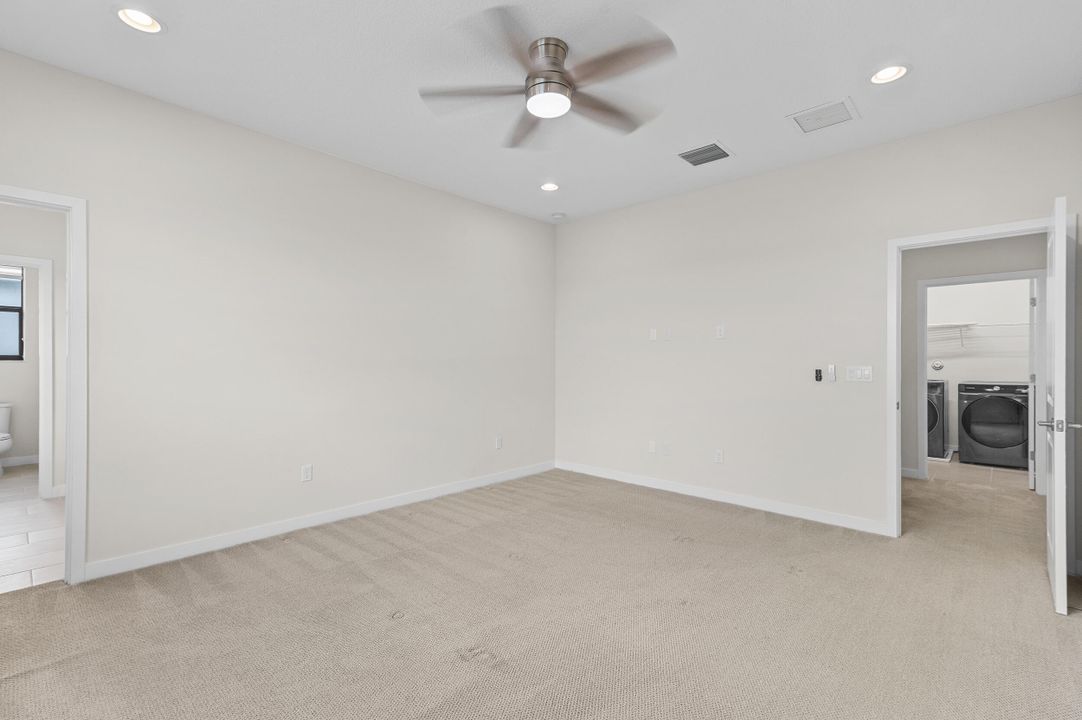 For Sale: $574,900 (3 beds, 2 baths, 2076 Square Feet)