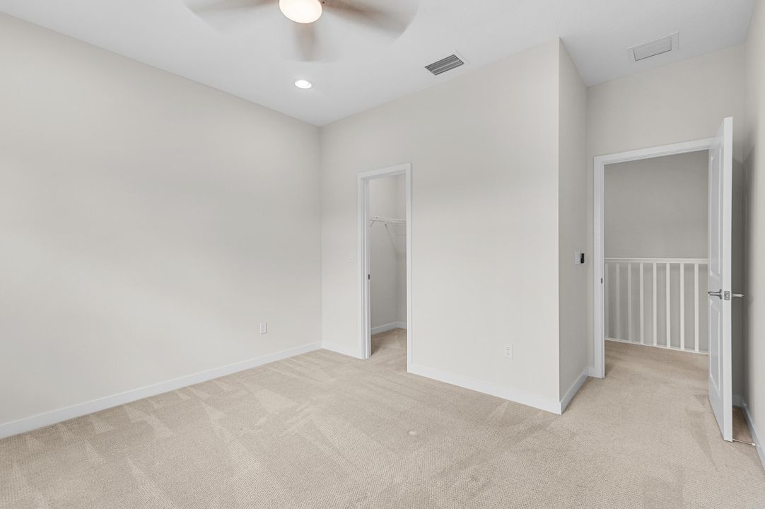 For Sale: $574,900 (3 beds, 2 baths, 2076 Square Feet)