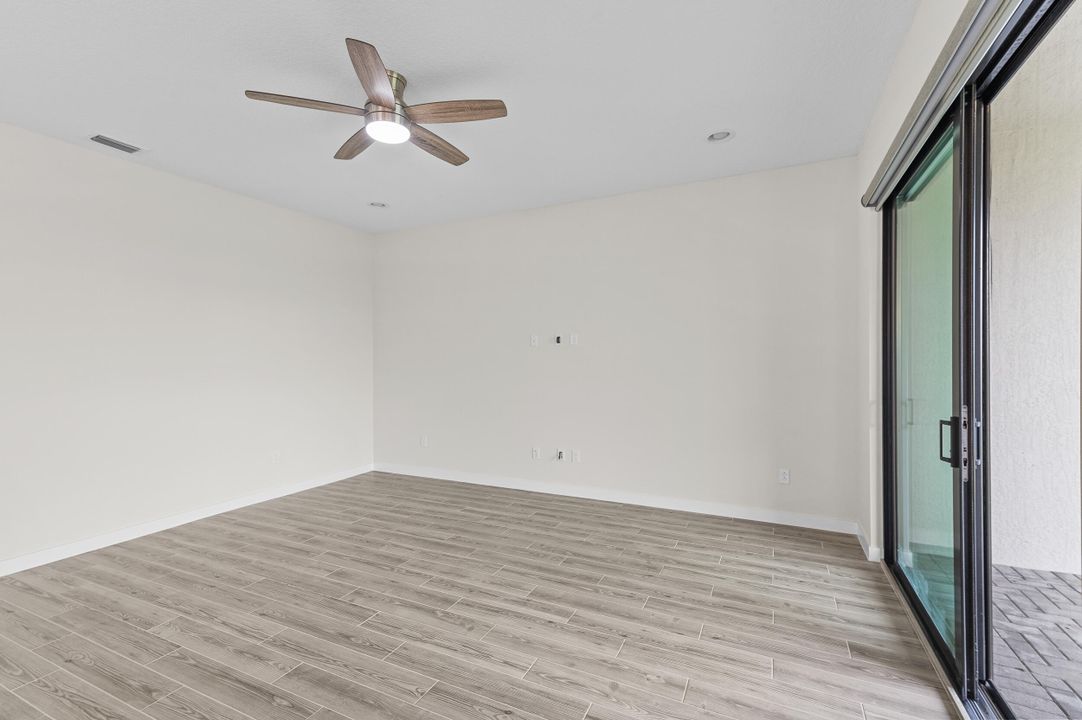 For Sale: $574,900 (3 beds, 2 baths, 2076 Square Feet)