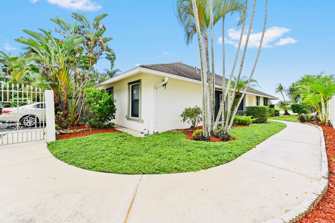 На продажу: $499,000 (3 спален, 2 ванн, 1440 Квадратных фут)