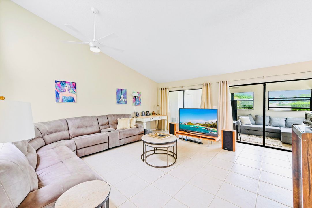 На продажу: $499,000 (3 спален, 2 ванн, 1440 Квадратных фут)