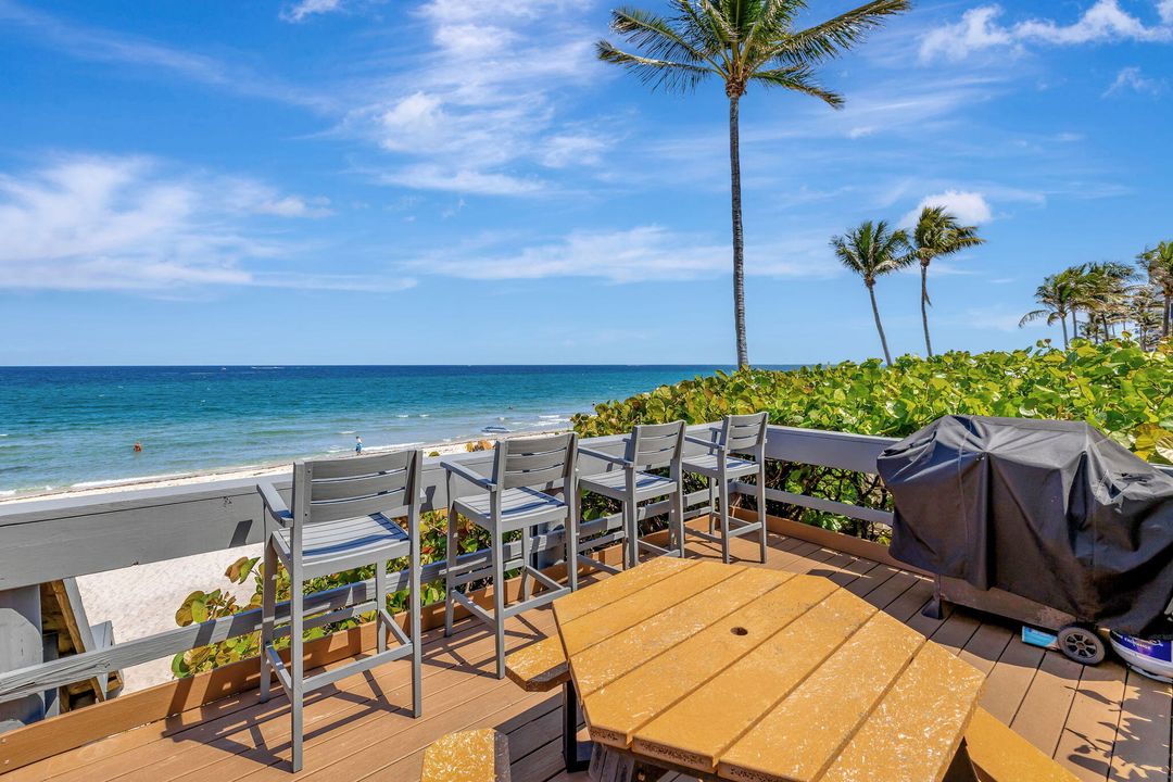 На продажу: $989,500 (2 спален, 2 ванн, 1715 Квадратных фут)