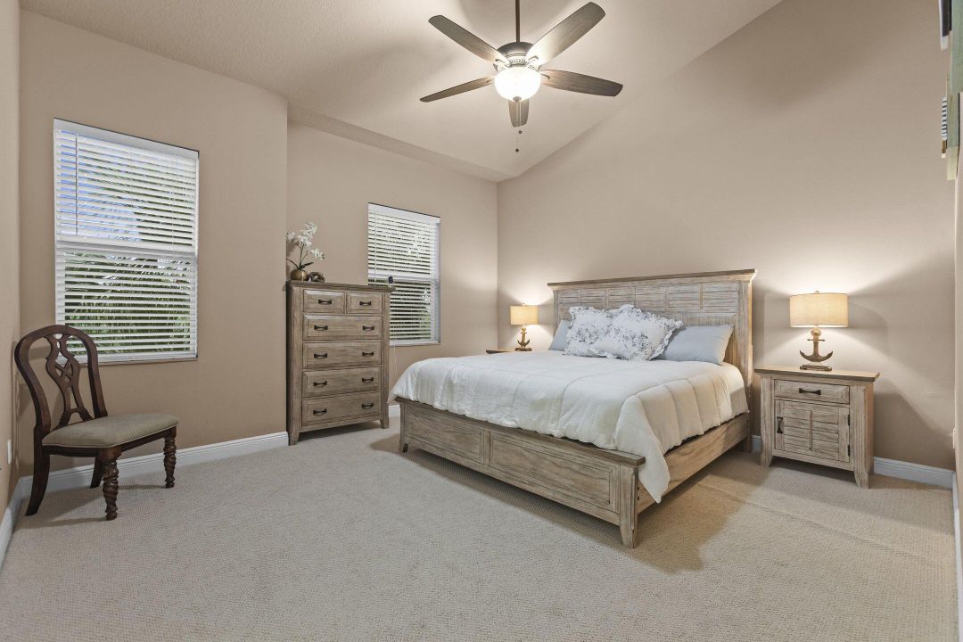 For Sale: $429,000 (3 beds, 3 baths, 1947 Square Feet)