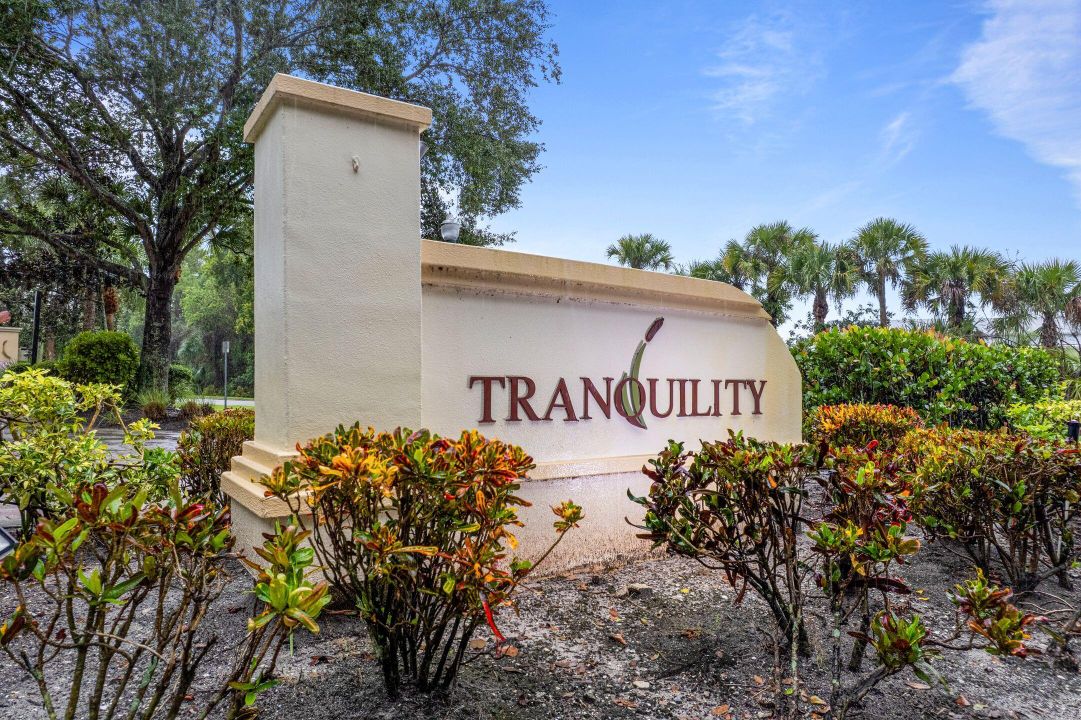 For Sale: $429,000 (3 beds, 3 baths, 1947 Square Feet)