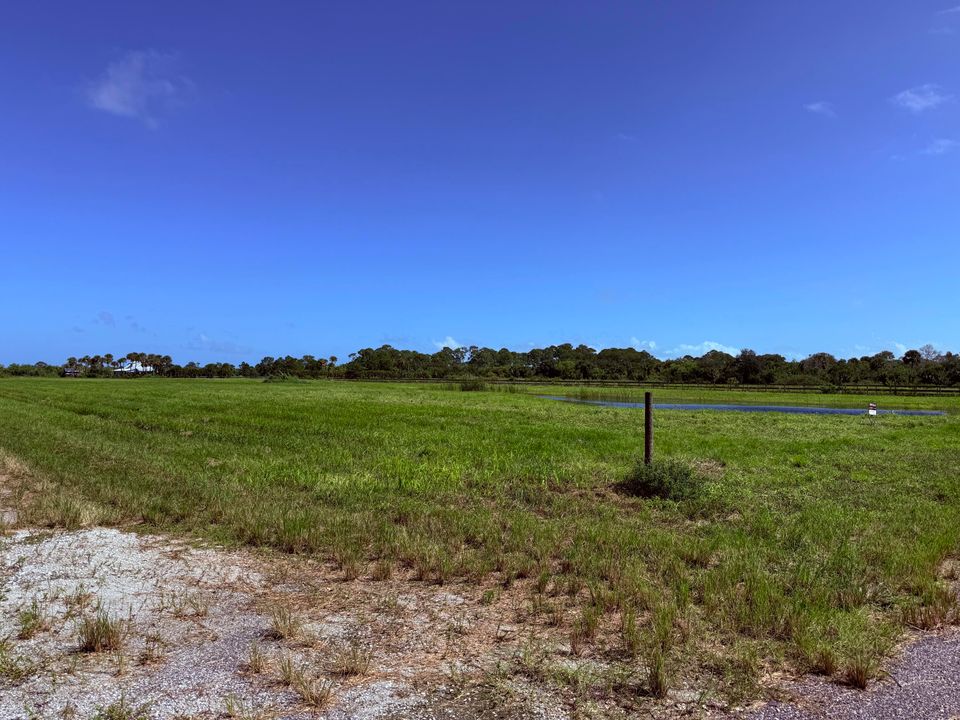 待售: $399,900 (0 贝兹, 0 浴室, 0 平方英尺)