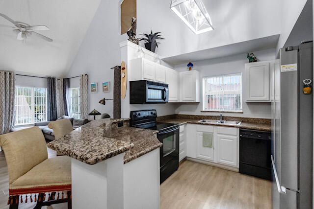 待售: $239,000 (2 贝兹, 2 浴室, 1298 平方英尺)