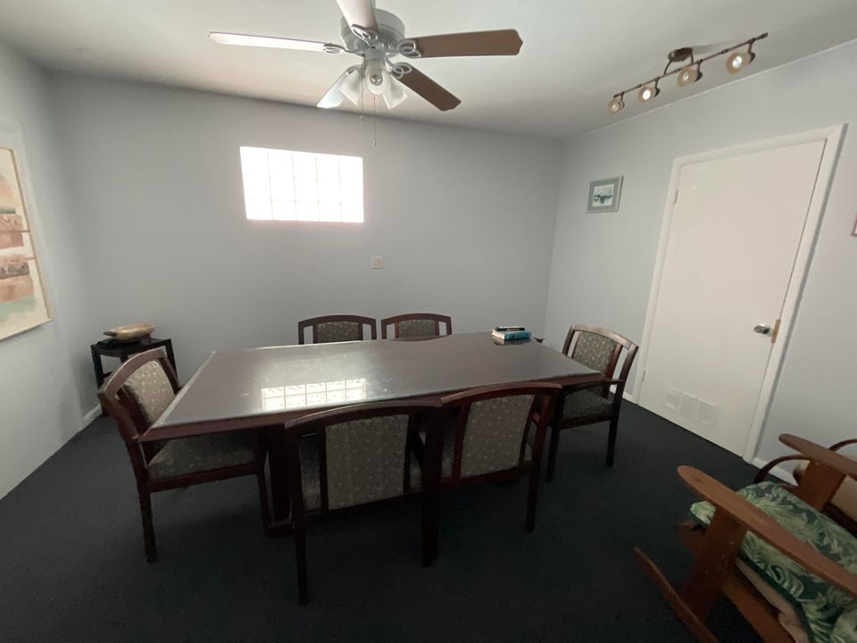 For Sale: $132,000 (2 beds, 2 baths, 1080 Square Feet)