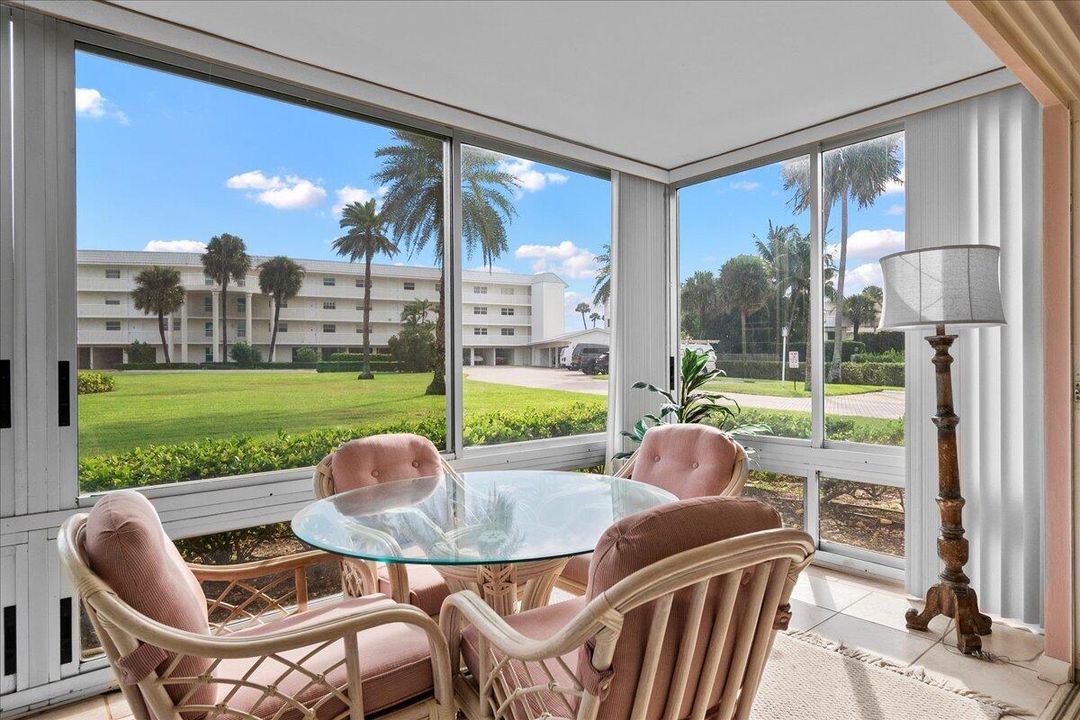 Activo con contrato: $4,000 (2 camas, 2 baños, 1260 Pies cuadrados)