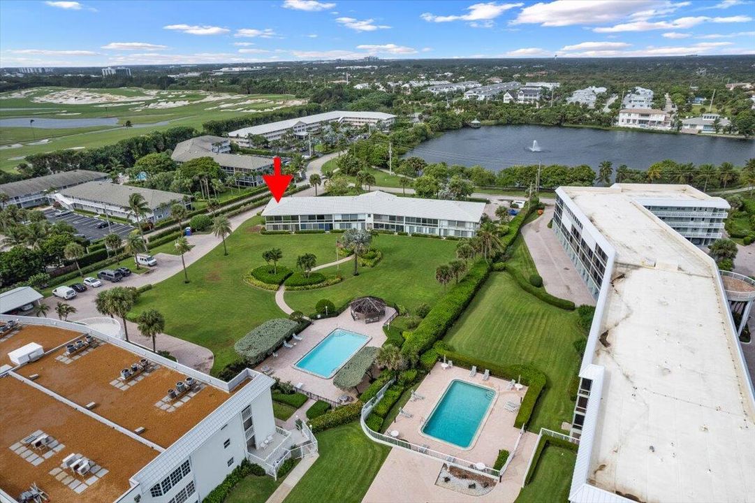 Activo con contrato: $4,000 (2 camas, 2 baños, 1260 Pies cuadrados)