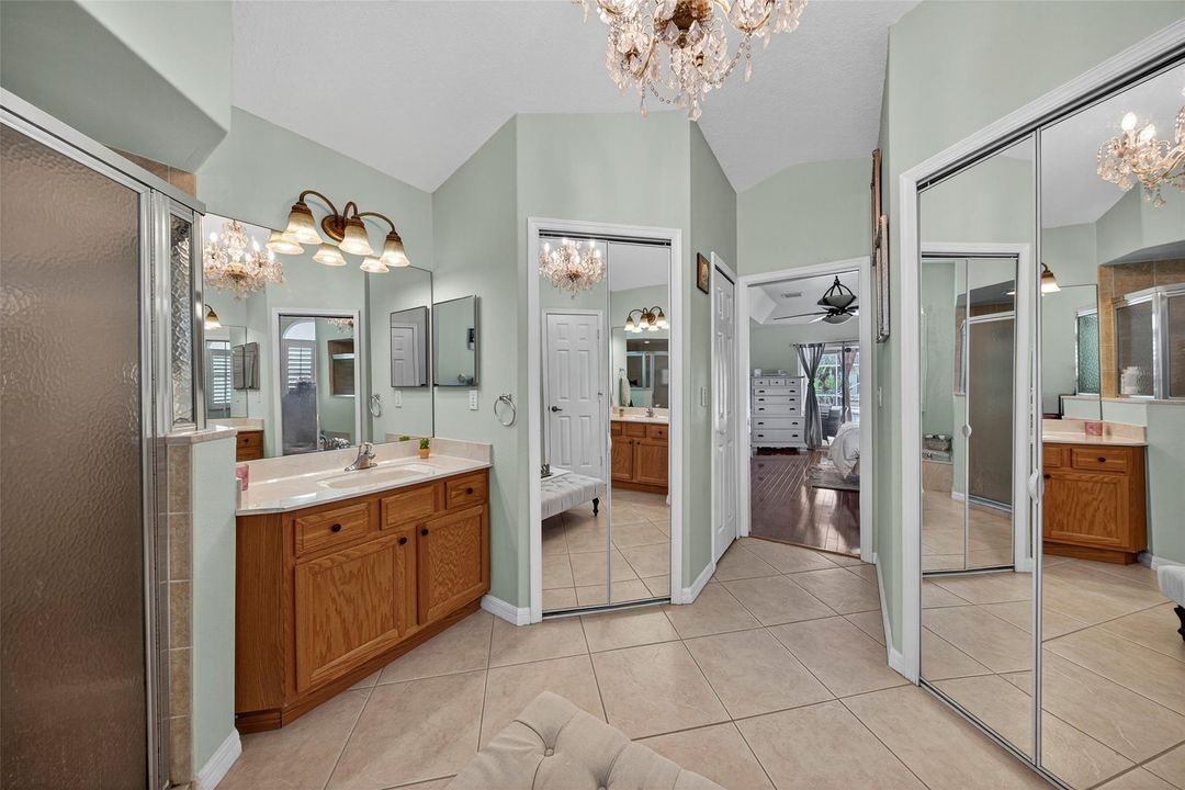 For Sale: $490,000 (3 beds, 2 baths, 2122 Square Feet)