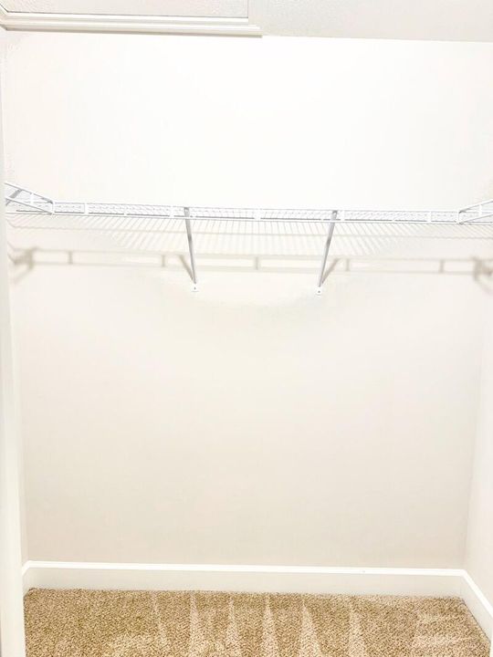 For Rent: $3,100 (4 beds, 3 baths, 2264 Square Feet)