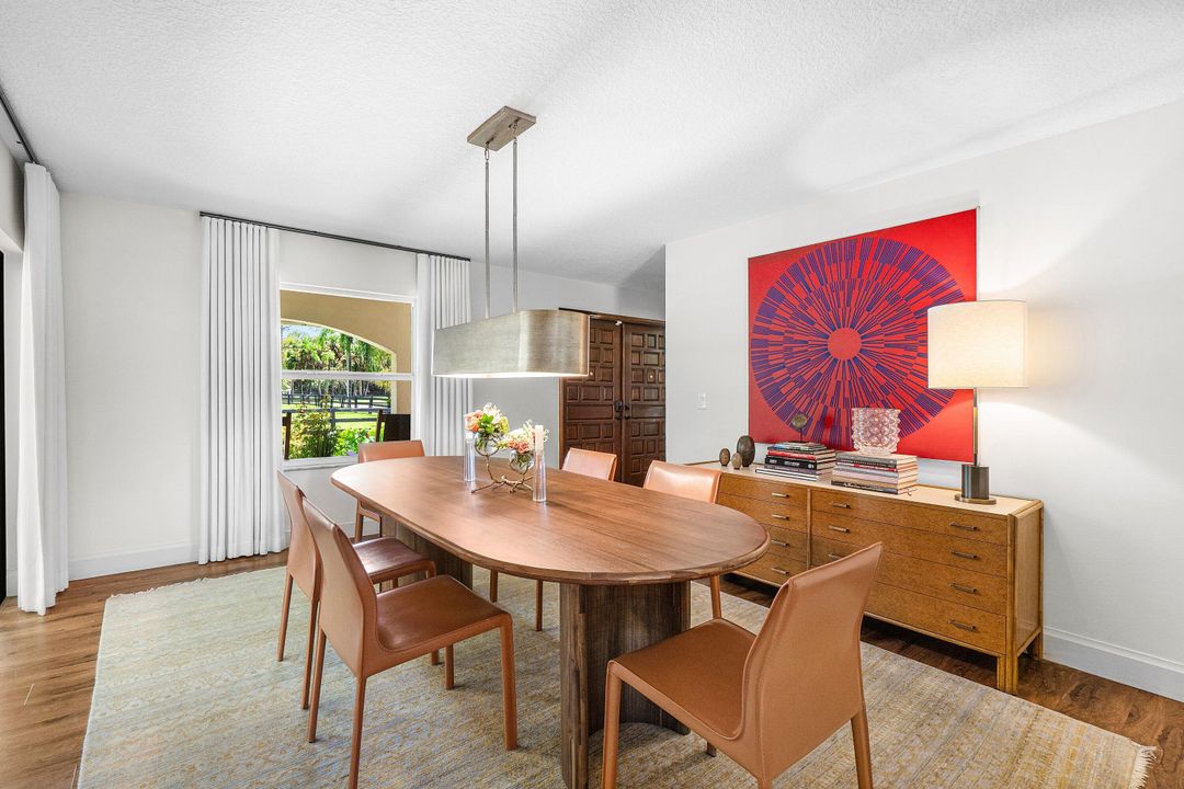 En Venta: $1,995,000 (5 camas, 3 baños, 2860 Pies cuadrados)