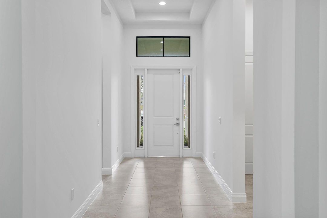 En Renta: $8,500 (4 camas, 3 baños, 2917 Pies cuadrados)