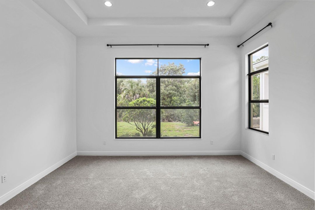 En Renta: $8,500 (4 camas, 3 baños, 2917 Pies cuadrados)