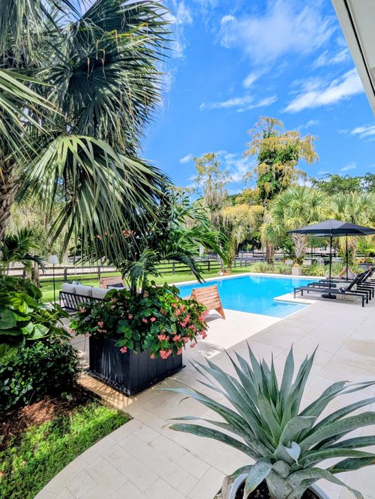 En Venta: $1,995,000 (5 camas, 3 baños, 2860 Pies cuadrados)