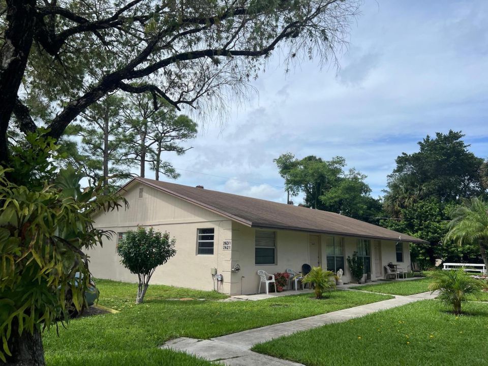 Activo con contrato: $999,900 (0 camas, 0 baños, 4292 Pies cuadrados)