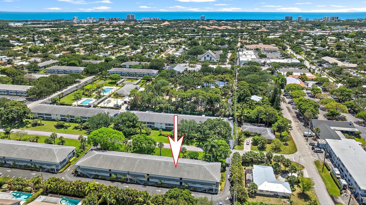 待售: $255,000 (2 贝兹, 2 浴室, 886 平方英尺)