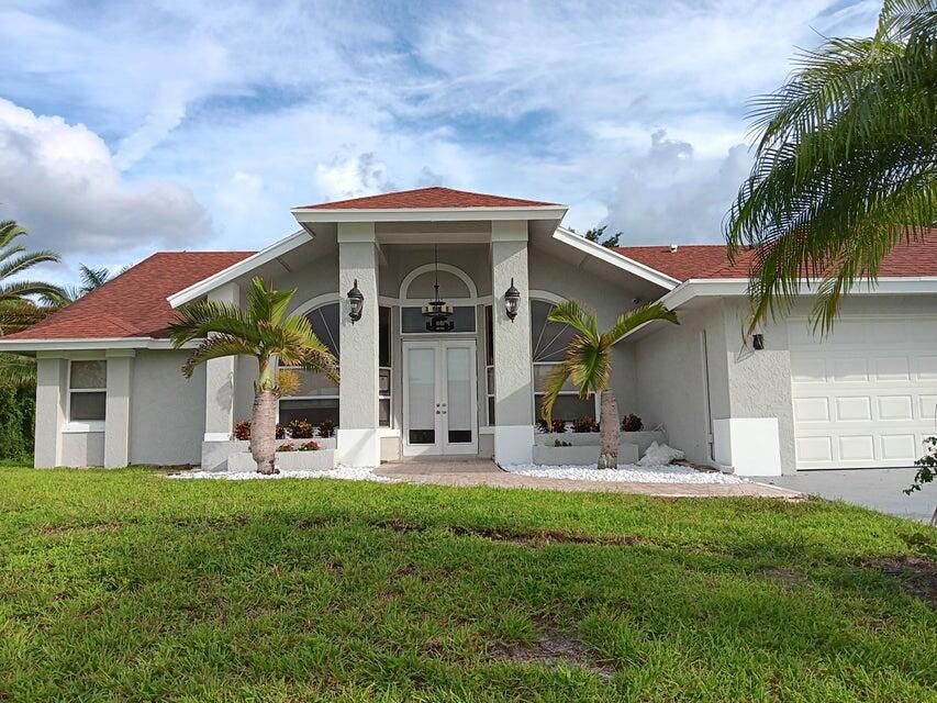 Недавно арендовано: $2,600 (3 спален, 2 ванн, 2114 Квадратных фут)