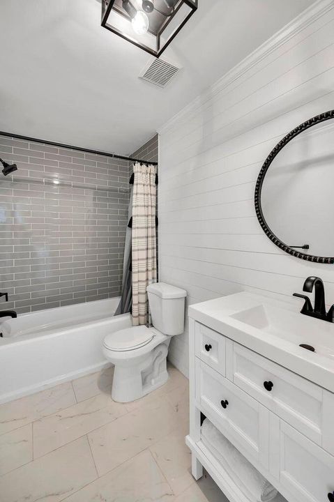 На продажу: $252,500 (2 спален, 2 ванн, 936 Квадратных фут)