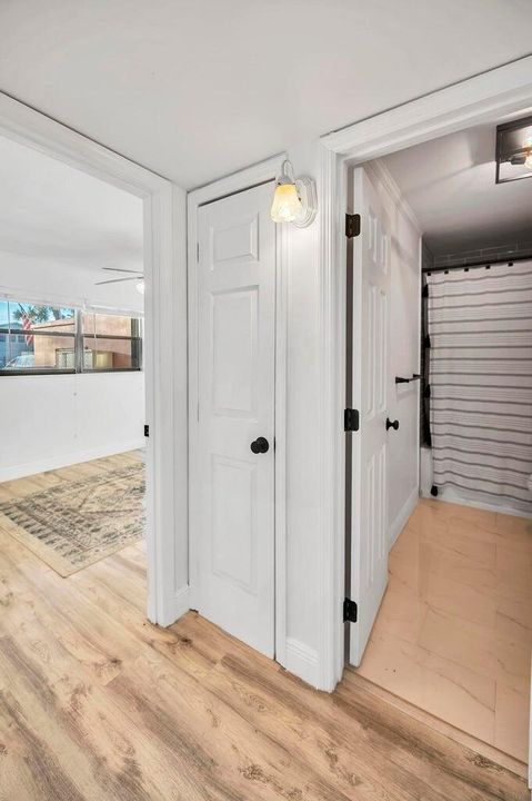 На продажу: $252,500 (2 спален, 2 ванн, 936 Квадратных фут)