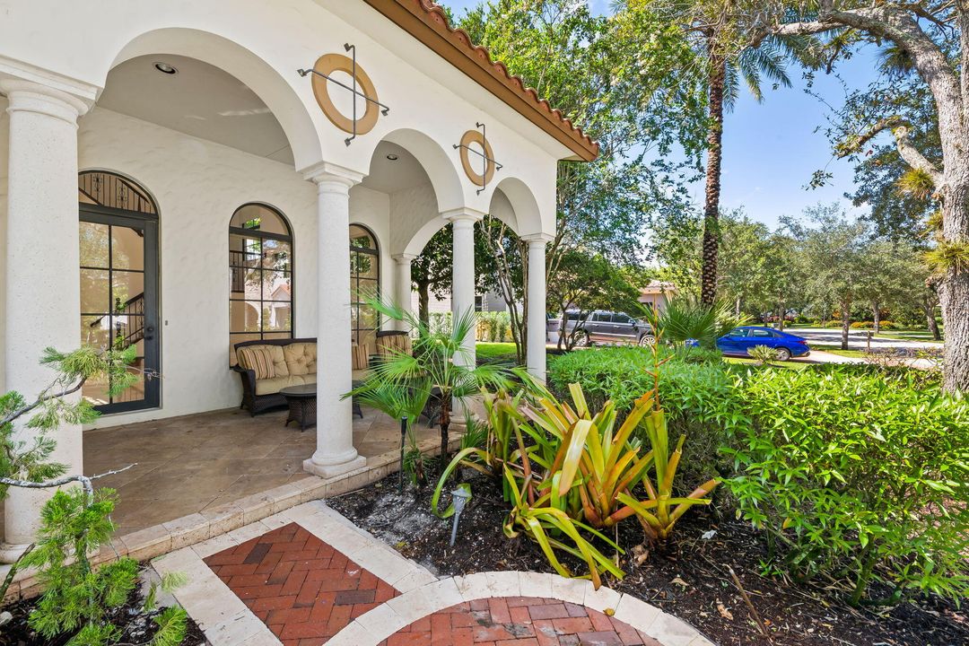 For Rent: $10,000 (5 beds, 4 baths, 4592 Square Feet)