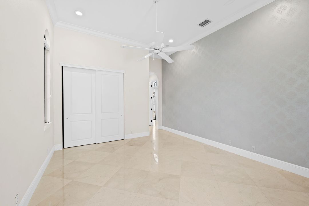 For Rent: $10,000 (5 beds, 4 baths, 4592 Square Feet)