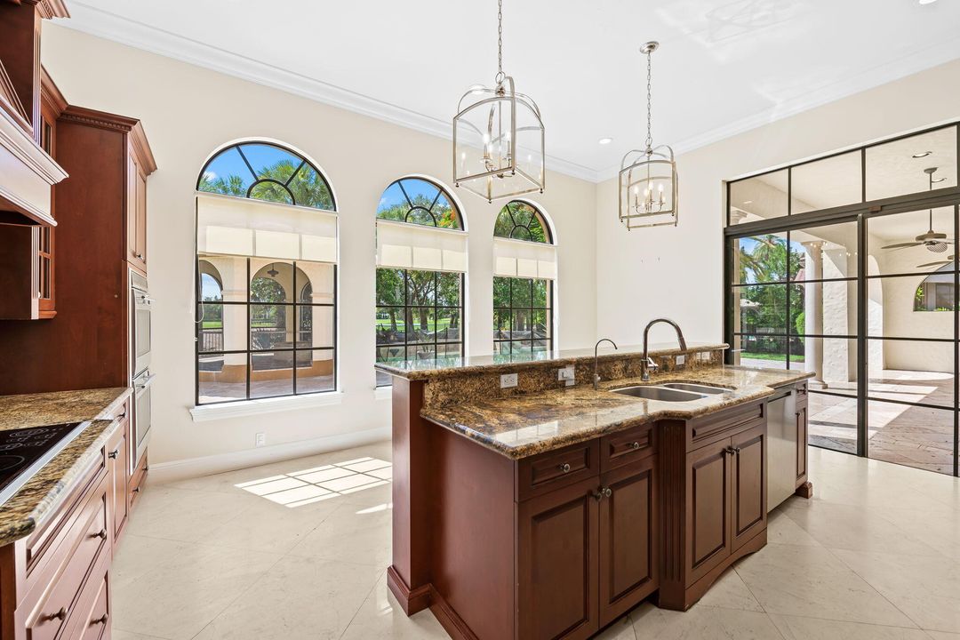 For Rent: $10,000 (5 beds, 4 baths, 4592 Square Feet)