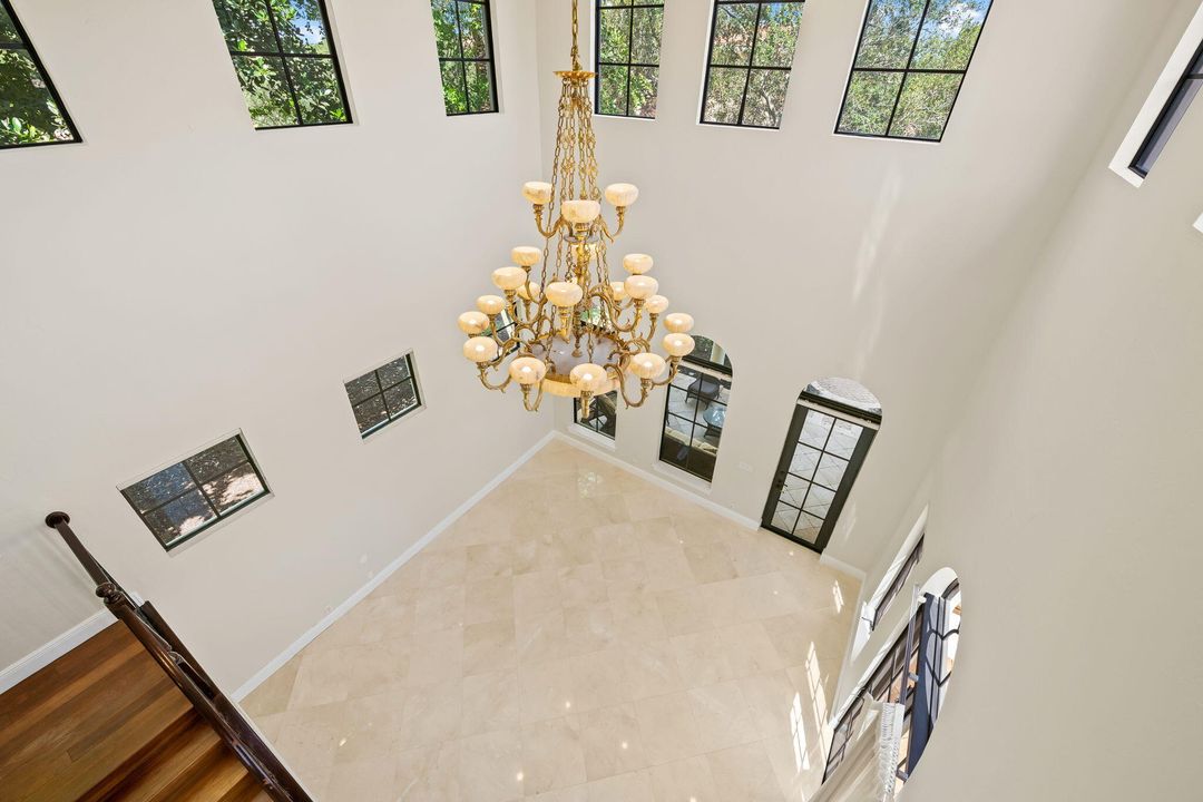 For Rent: $10,000 (5 beds, 4 baths, 4592 Square Feet)