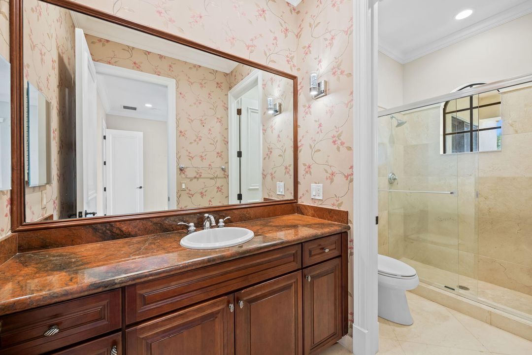 For Rent: $10,000 (5 beds, 4 baths, 4592 Square Feet)