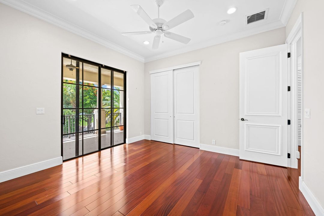 For Rent: $10,000 (5 beds, 4 baths, 4592 Square Feet)