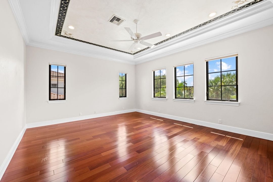 For Rent: $10,000 (5 beds, 4 baths, 4592 Square Feet)