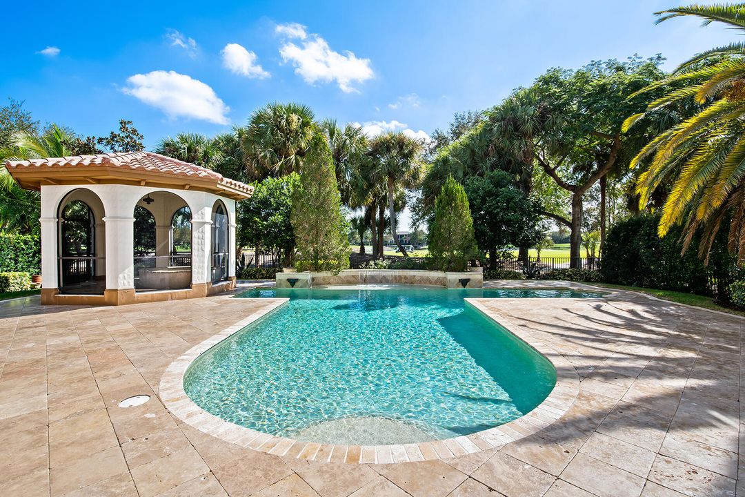 For Rent: $10,000 (5 beds, 4 baths, 4592 Square Feet)