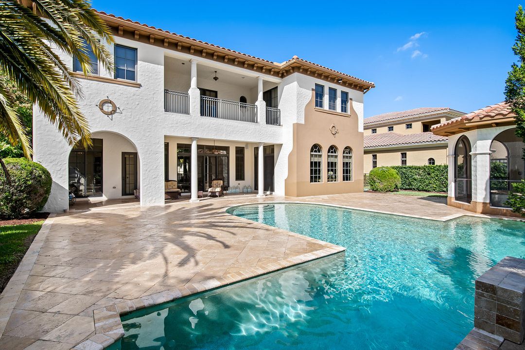 For Rent: $10,000 (5 beds, 4 baths, 4592 Square Feet)