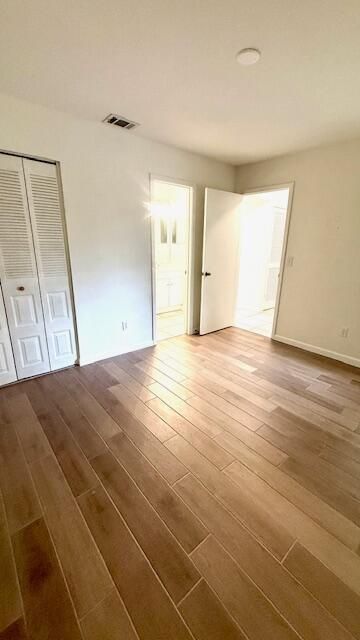 For Rent: $1,850 (2 beds, 2 baths, 921 Square Feet)