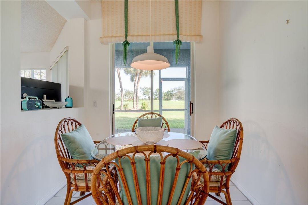 На продажу: $169,000 (3 спален, 2 ванн, 1807 Квадратных фут)