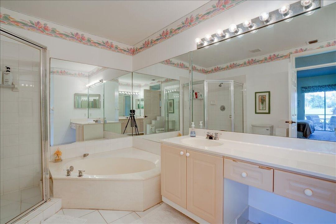 На продажу: $169,000 (3 спален, 2 ванн, 1807 Квадратных фут)