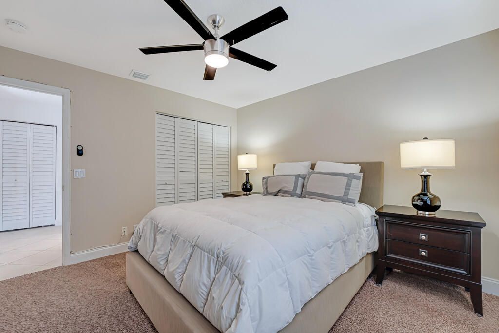 Active With Contract: $428,000 (3 beds, 2 baths, 1800 Square Feet)