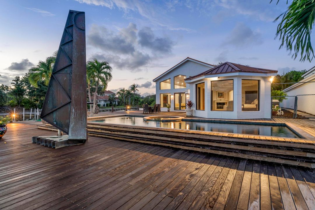 На продажу: $4,300,000 (5 спален, 6 ванн, 4489 Квадратных фут)