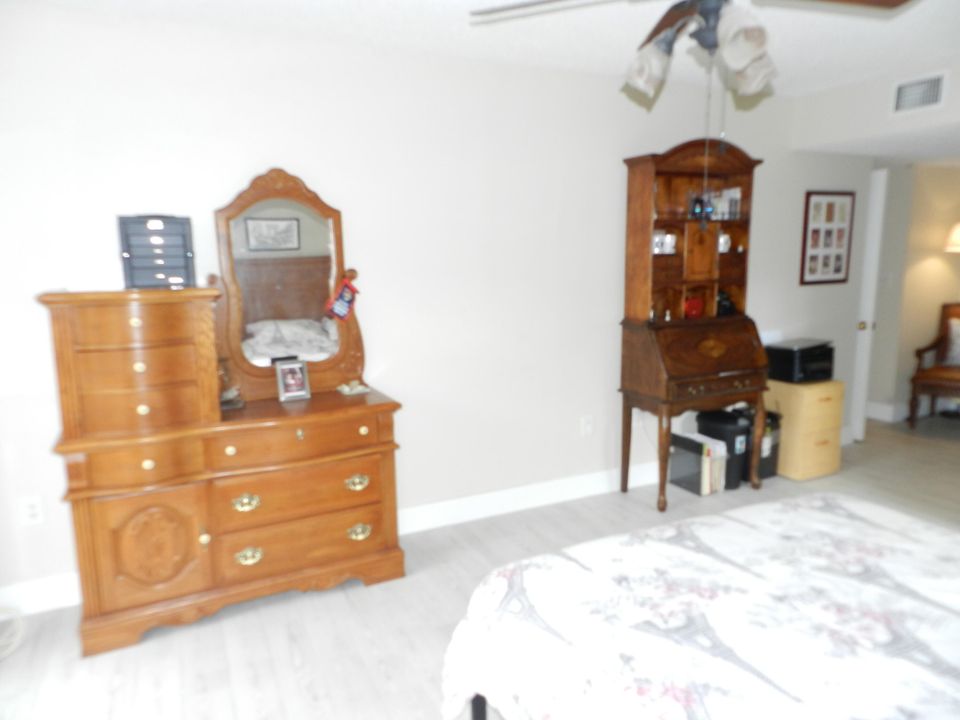 En Venta: $199,500 (2 camas, 2 baños, 1080 Pies cuadrados)