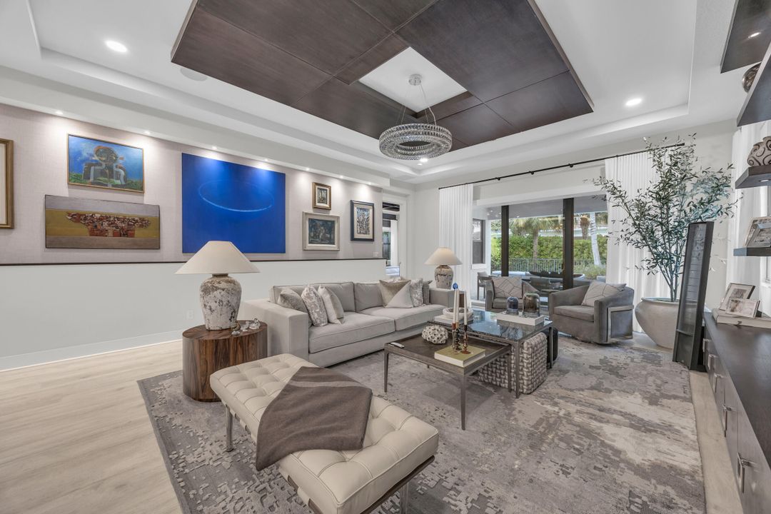 For Sale: $2,200,000 (3 beds, 3 baths, 3162 Square Feet)