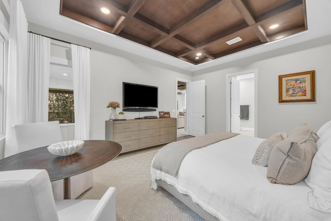 For Sale: $2,200,000 (3 beds, 3 baths, 3162 Square Feet)