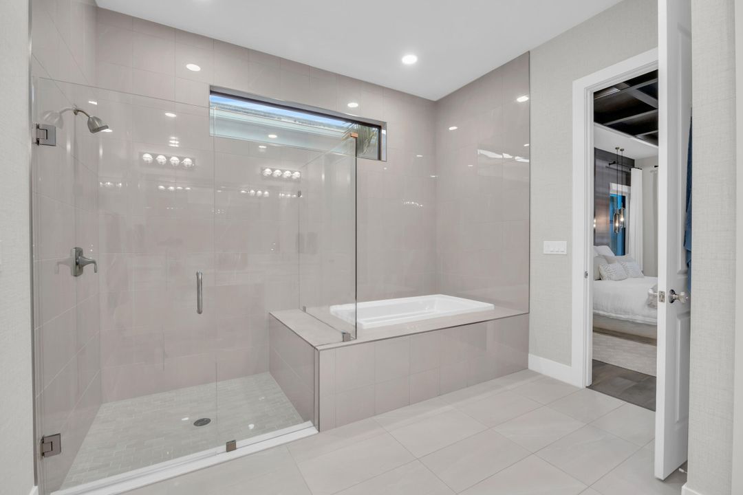 For Sale: $2,200,000 (3 beds, 3 baths, 3162 Square Feet)