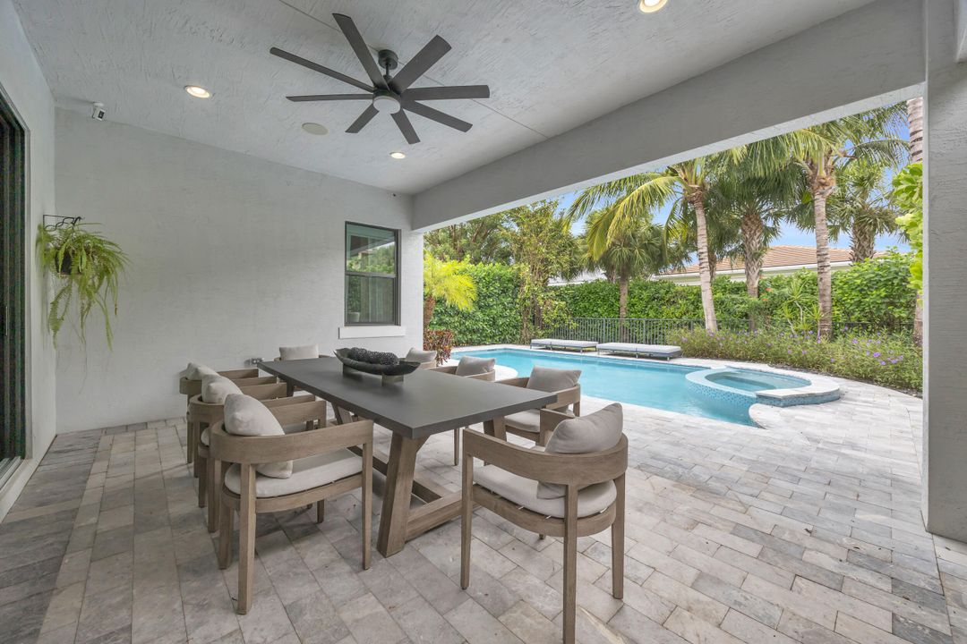 For Sale: $2,200,000 (3 beds, 3 baths, 3162 Square Feet)