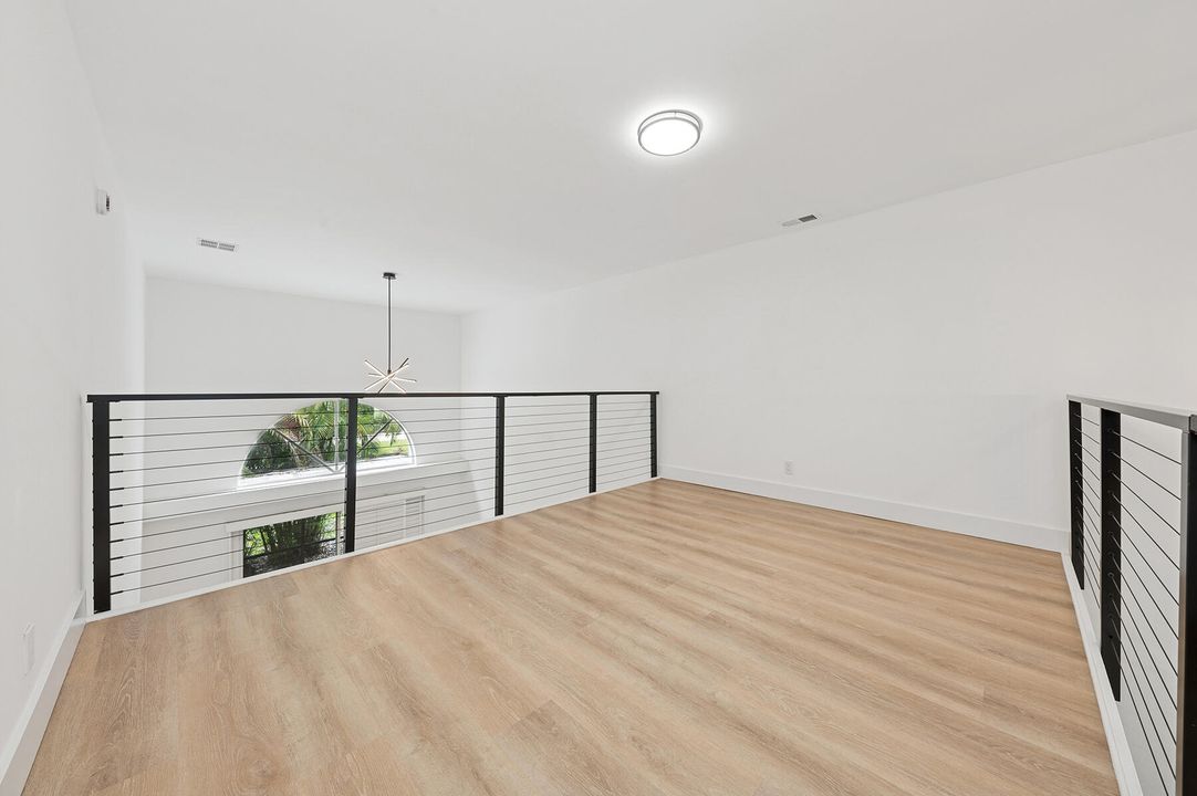 En Venta: $775,000 (3 camas, 2 baños, 1762 Pies cuadrados)