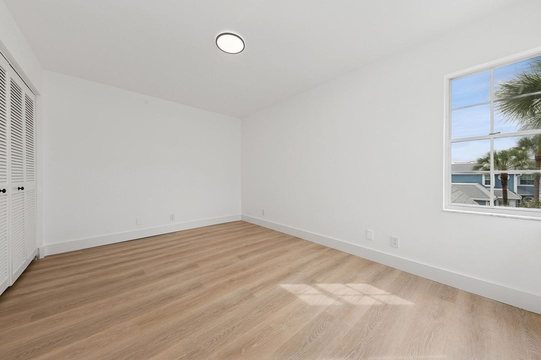 En Venta: $775,000 (3 camas, 2 baños, 1762 Pies cuadrados)