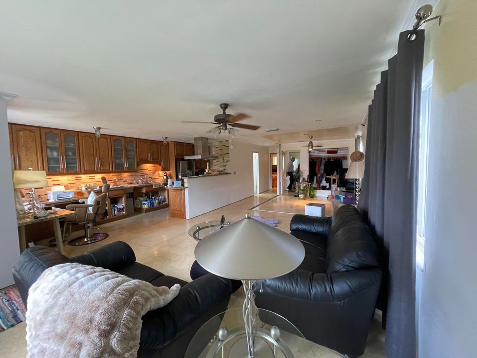 Active With Contract: $719,000 (0 beds, 0 baths, 2313 Square Feet)