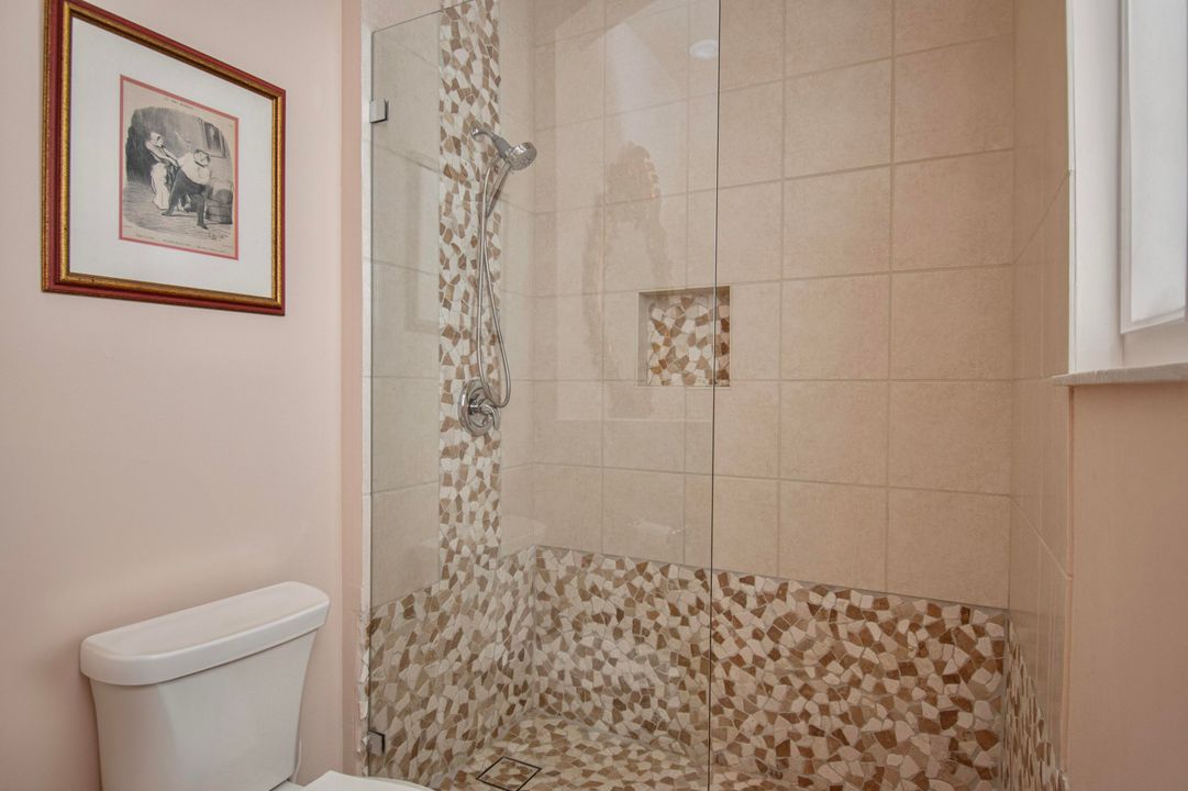 На продажу: $1,295,000 (3 спален, 3 ванн, 2468 Квадратных фут)