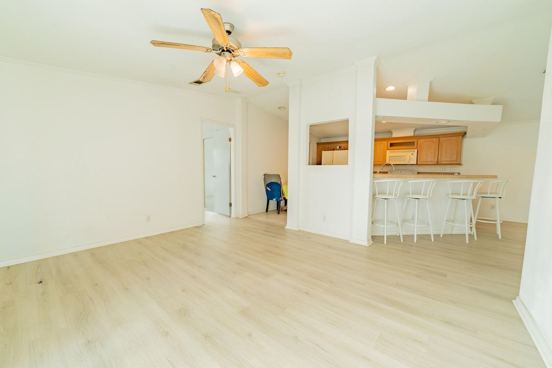 На продажу: $349,900 (3 спален, 2 ванн, 1631 Квадратных фут)