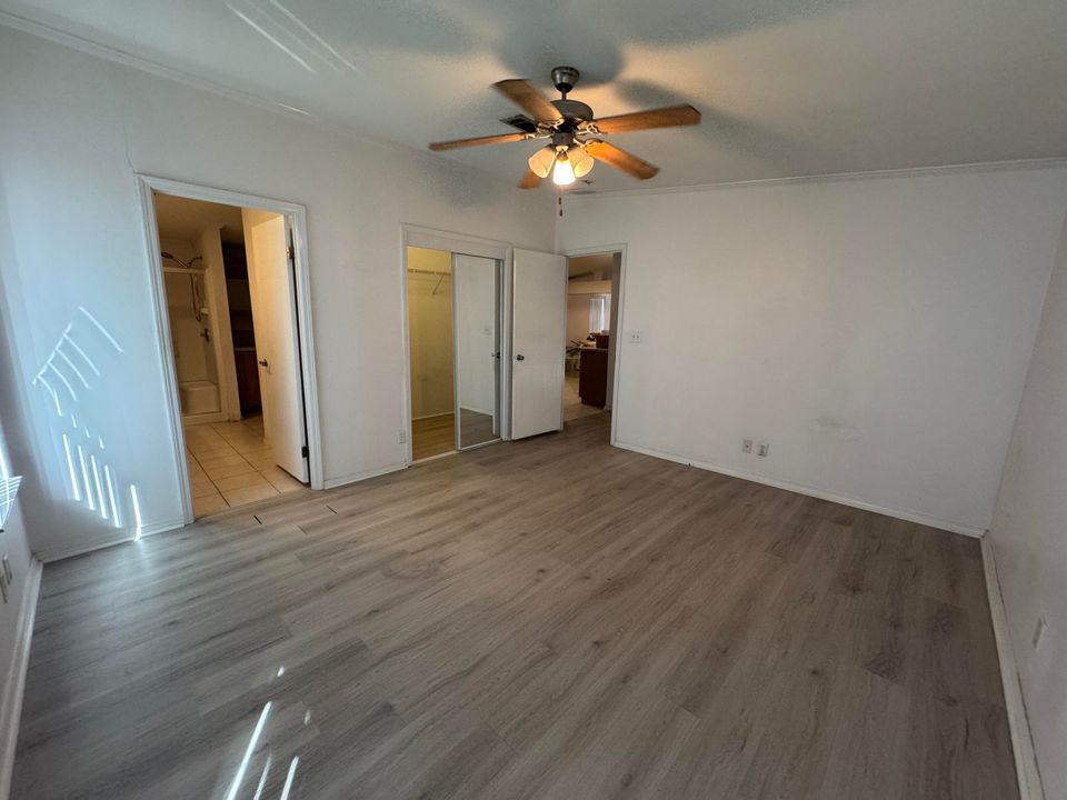 На продажу: $349,900 (3 спален, 2 ванн, 1631 Квадратных фут)