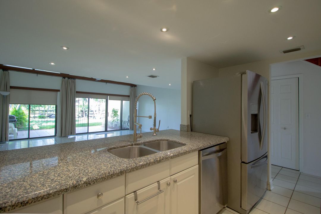 Recently Rented: $2,550 (2 beds, 2 baths, 1444 Square Feet)